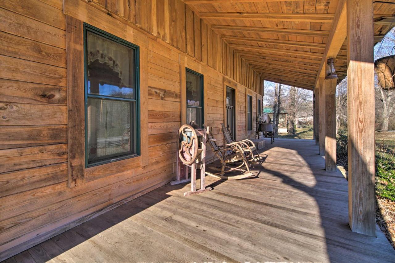 Quiet Hollister Cabin Walk To Lake Taneycomo Екстер'єр фото